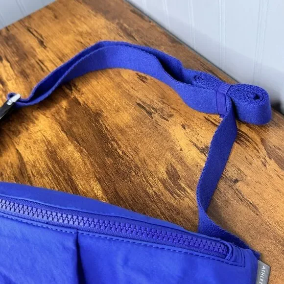 ATHLETA Kinetic Waist Pack Merlin Blue Nylon Adjustable Belt Fannie Bag 656732 - Picture 4 of 13